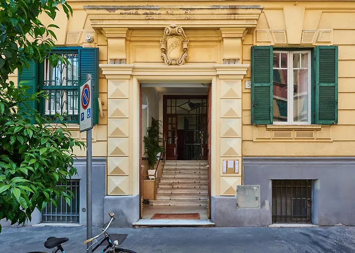 Vatican Lante Apartment
